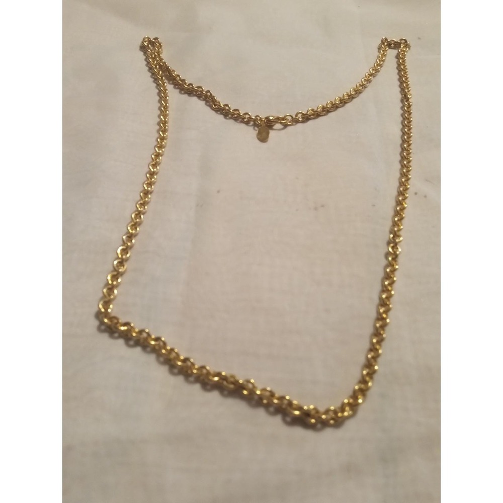 Vintage KJL necklace  Gold Tone with  very nice